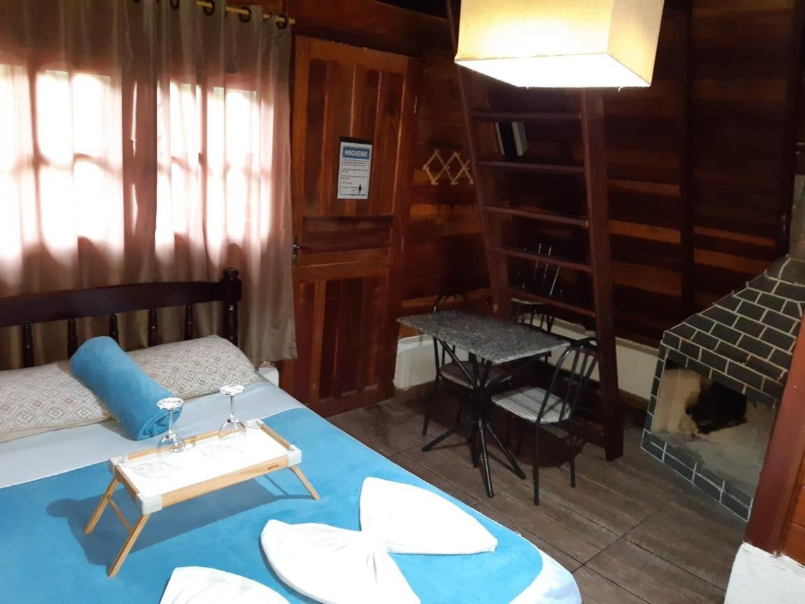 Campos do Jordão Villa Valentina Chales Com Lareira E Churrasqueira מראה חיצוני תמונה