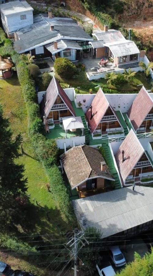 Campos do Jordão Villa Valentina Chales Com Lareira E Churrasqueira מראה חיצוני תמונה